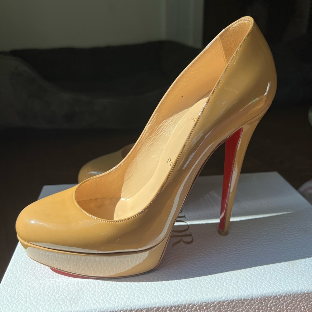 Christian Louboutin Bianca Nude Platform Patent Pumps